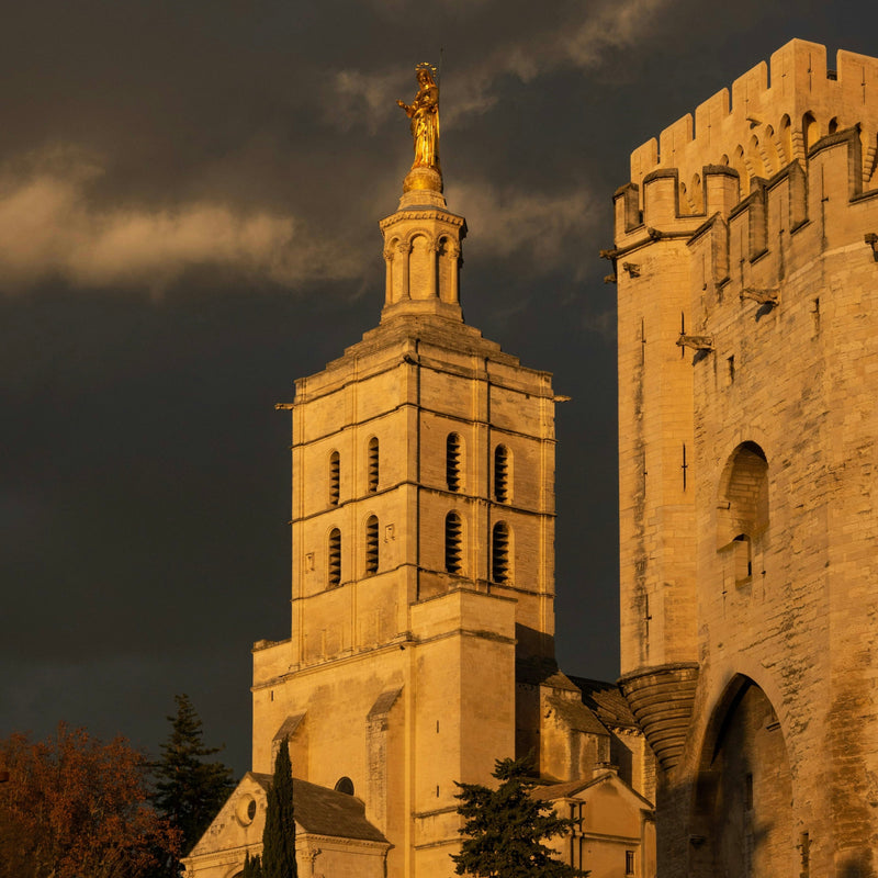 De Nîmes à Avignon en 48h